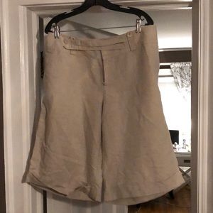 Banana Republic linen Bermuda short